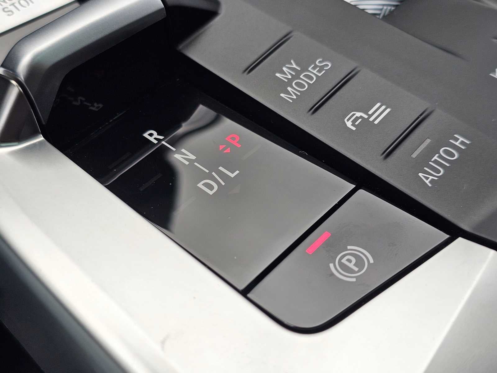 2025 BMW X2 xDrive28i xDrive28i