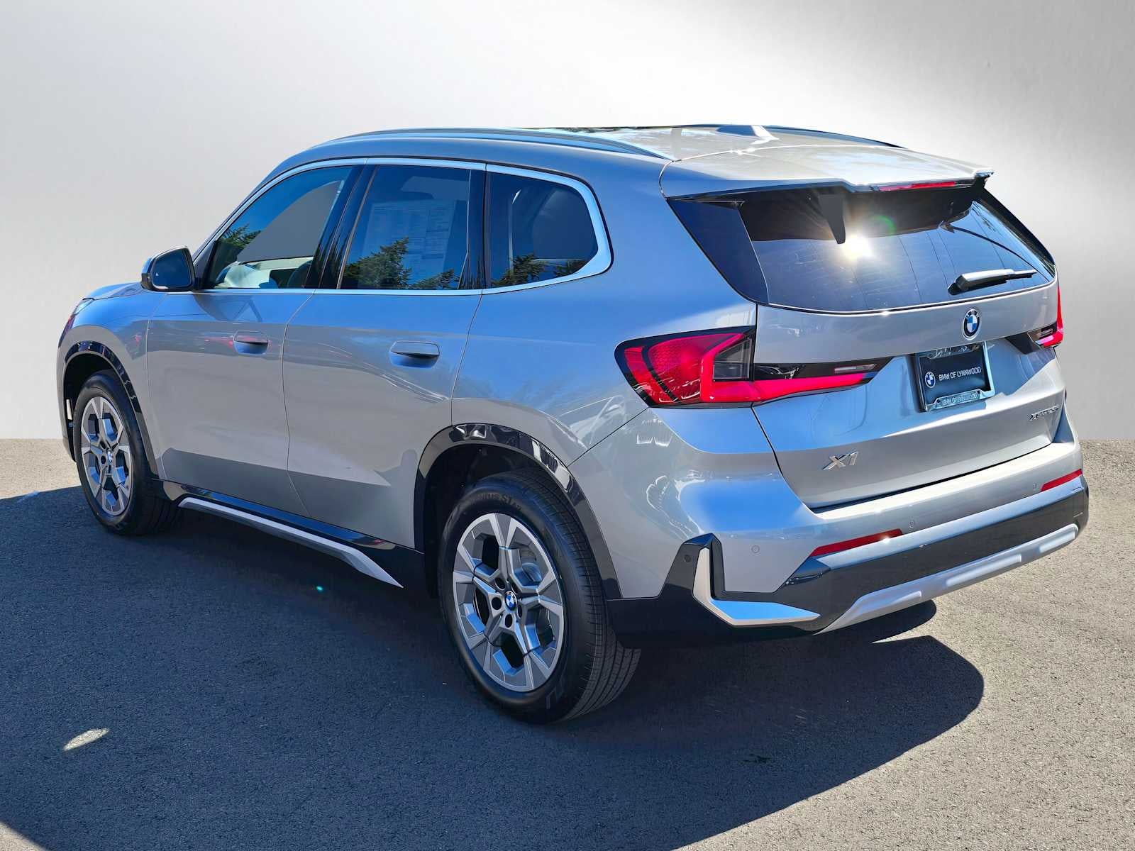 2025 BMW X1 xDrive28i xDrive28i