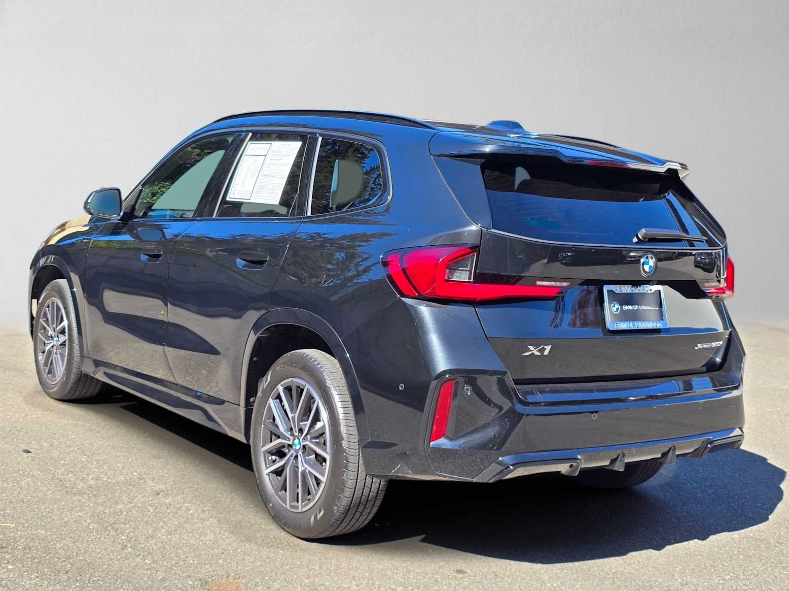 2025 BMW X1 xDrive28i