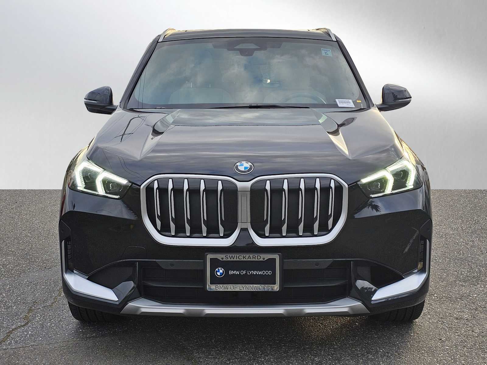 2025 BMW X1 xDrive28i xDrive28i