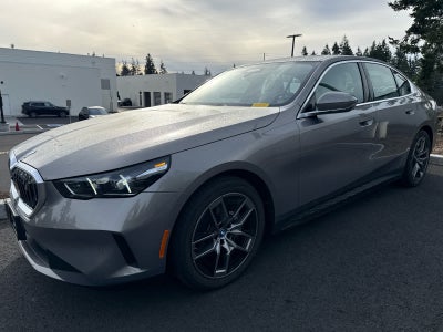 2025 BMW i5 xDrive40