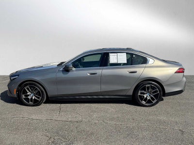 2025 BMW i5 xDrive40