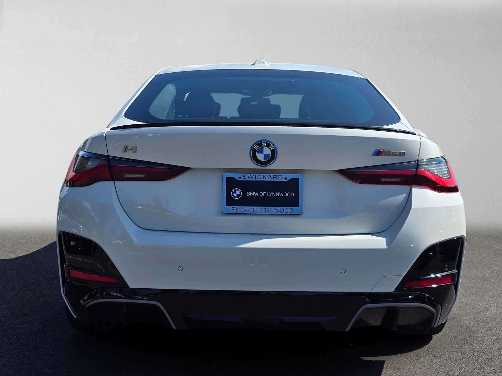 2024 BMW i4 M50