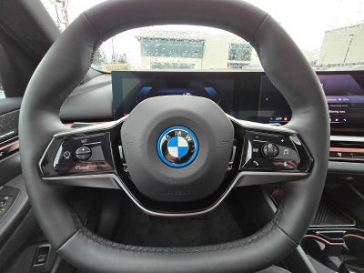 2024 BMW i5 eDrive40