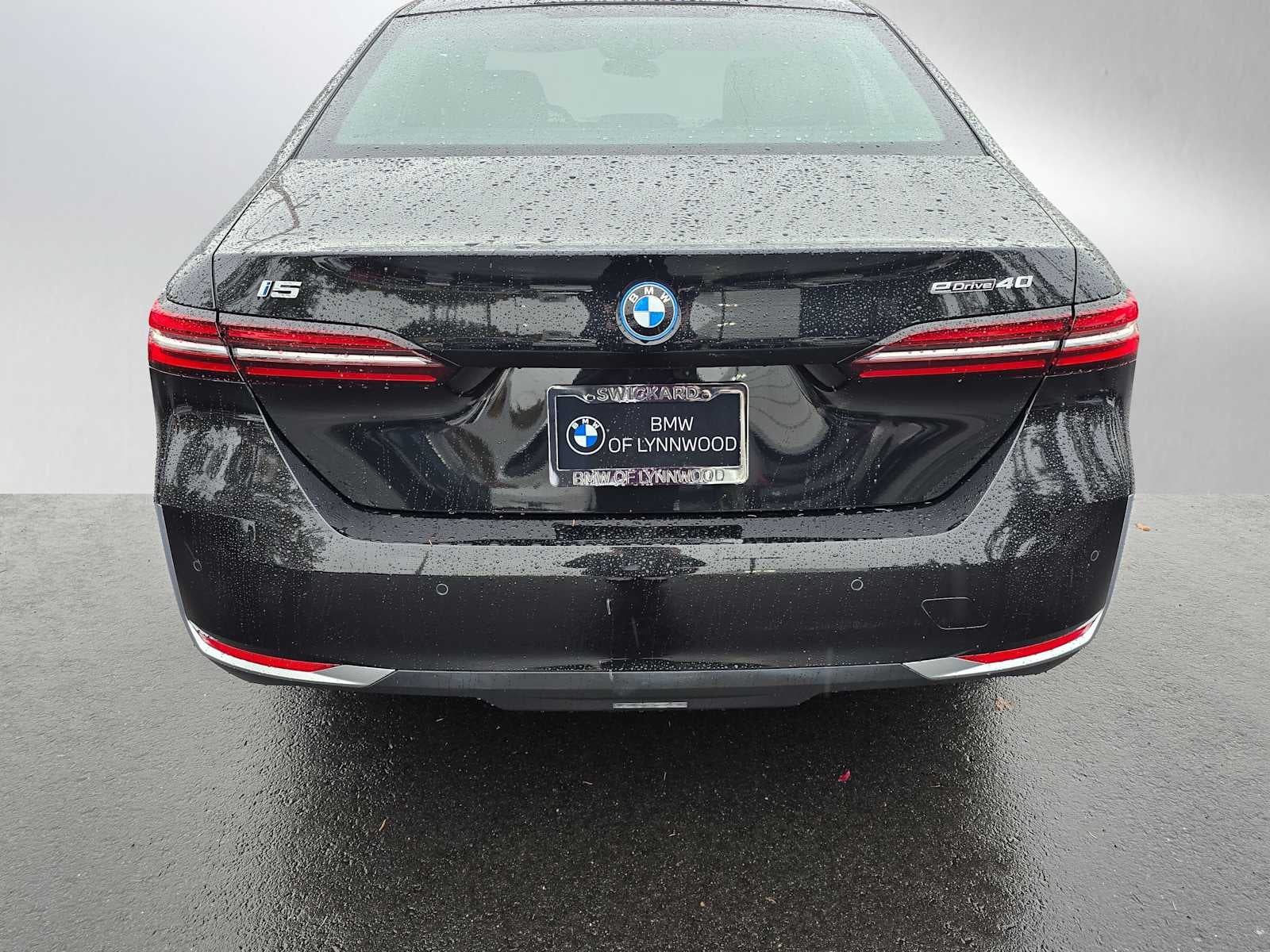 2024 BMW i5 eDrive40