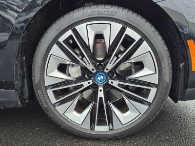 2024 BMW i5 eDrive40
