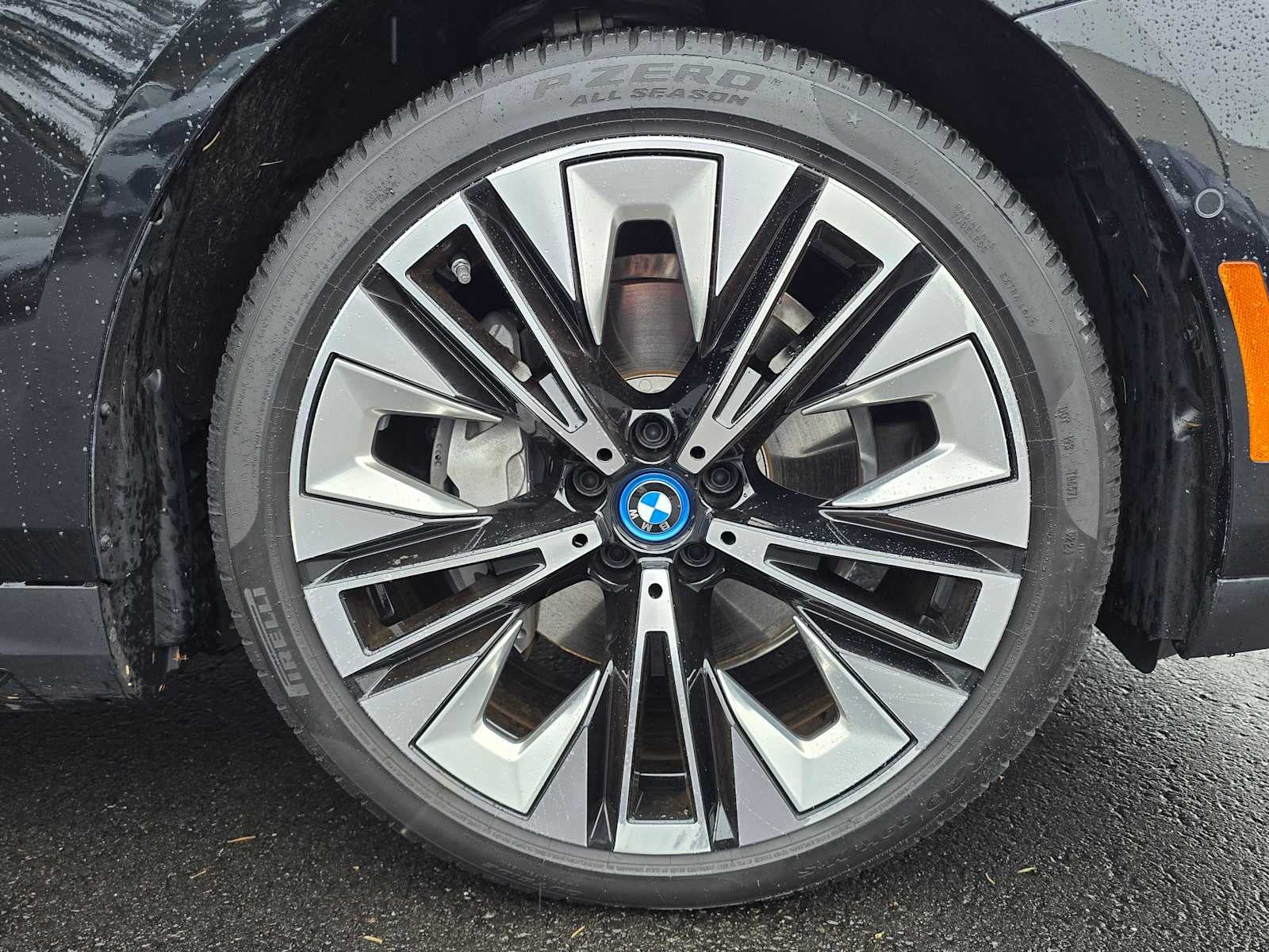 2024 BMW i5 eDrive40