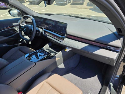 2026 BMW i5 xDrive40