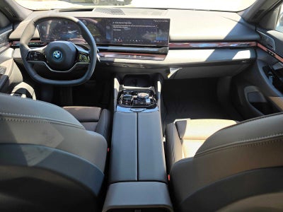 2026 BMW i5 xDrive40
