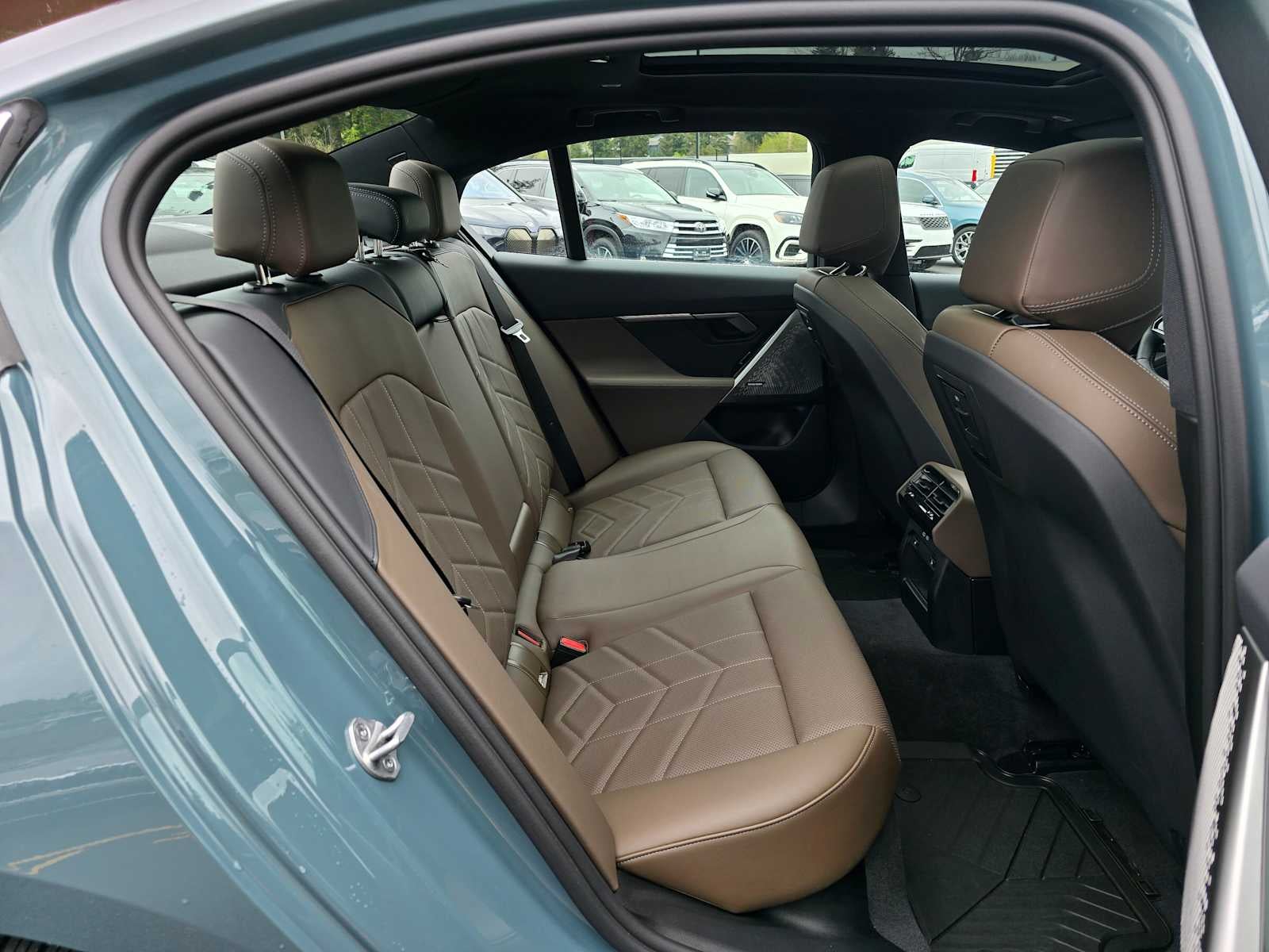 2026 BMW i5 xDrive40