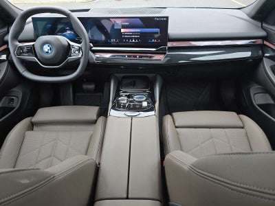 2026 BMW i5 xDrive40
