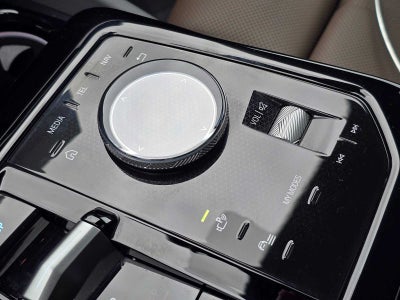 2026 BMW i5 xDrive40