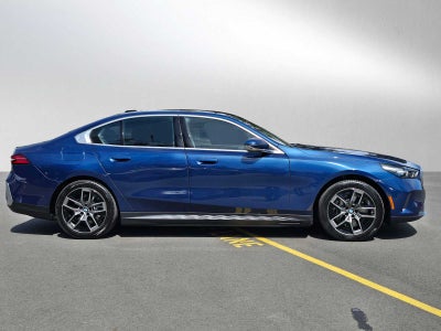 2026 BMW i5 xDrive40
