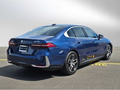 2026 BMW i5 xDrive40