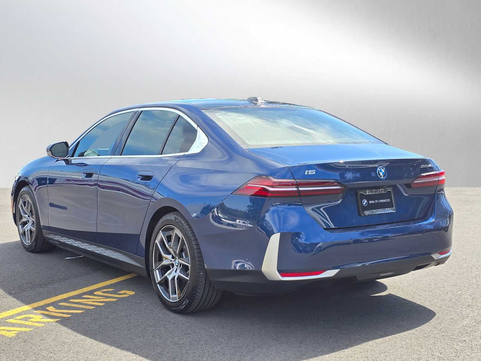 2026 BMW i5 xDrive40