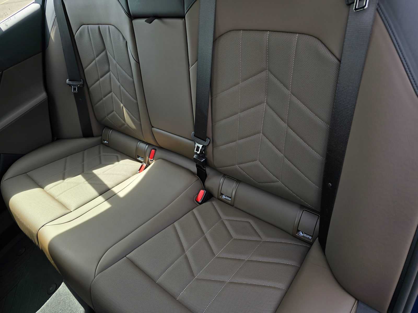 2026 BMW i5 xDrive40