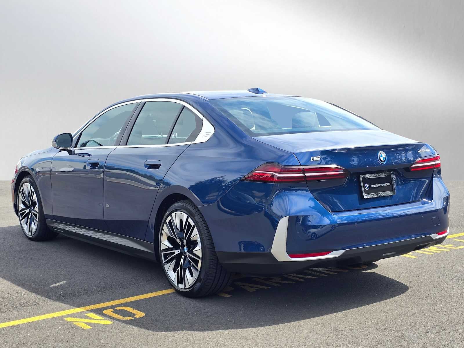 2026 BMW i5 xDrive40