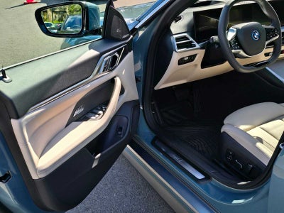 2025 BMW i4 xDrive40 xDrive40