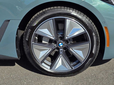 2025 BMW i4 xDrive40 xDrive40