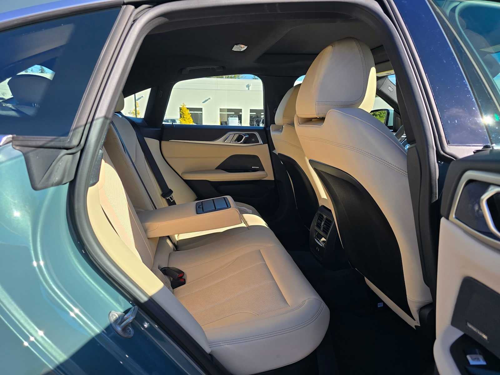 2026 BMW i4 xDrive40