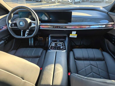 2024 BMW i7 xDrive60