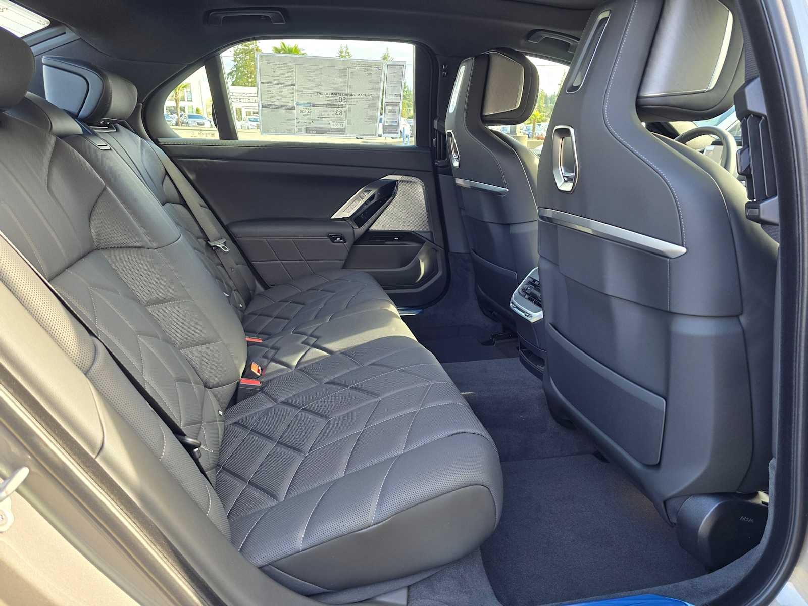 2025 BMW i7 xDrive60