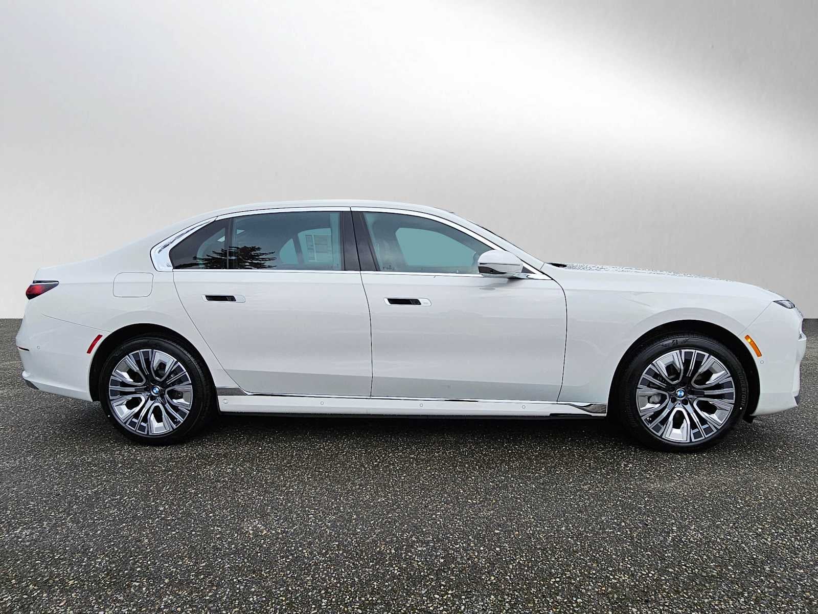 2025 BMW i7 xDrive60