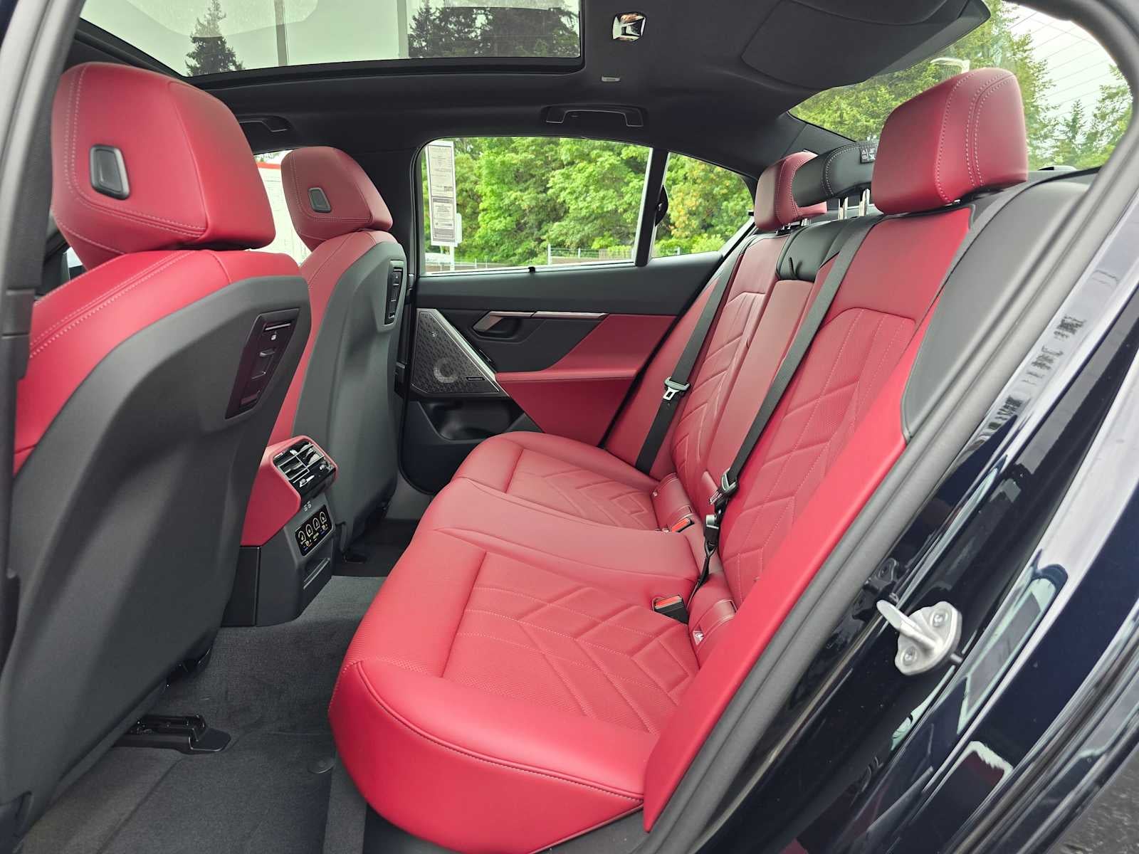 2026 BMW i5 eDrive40