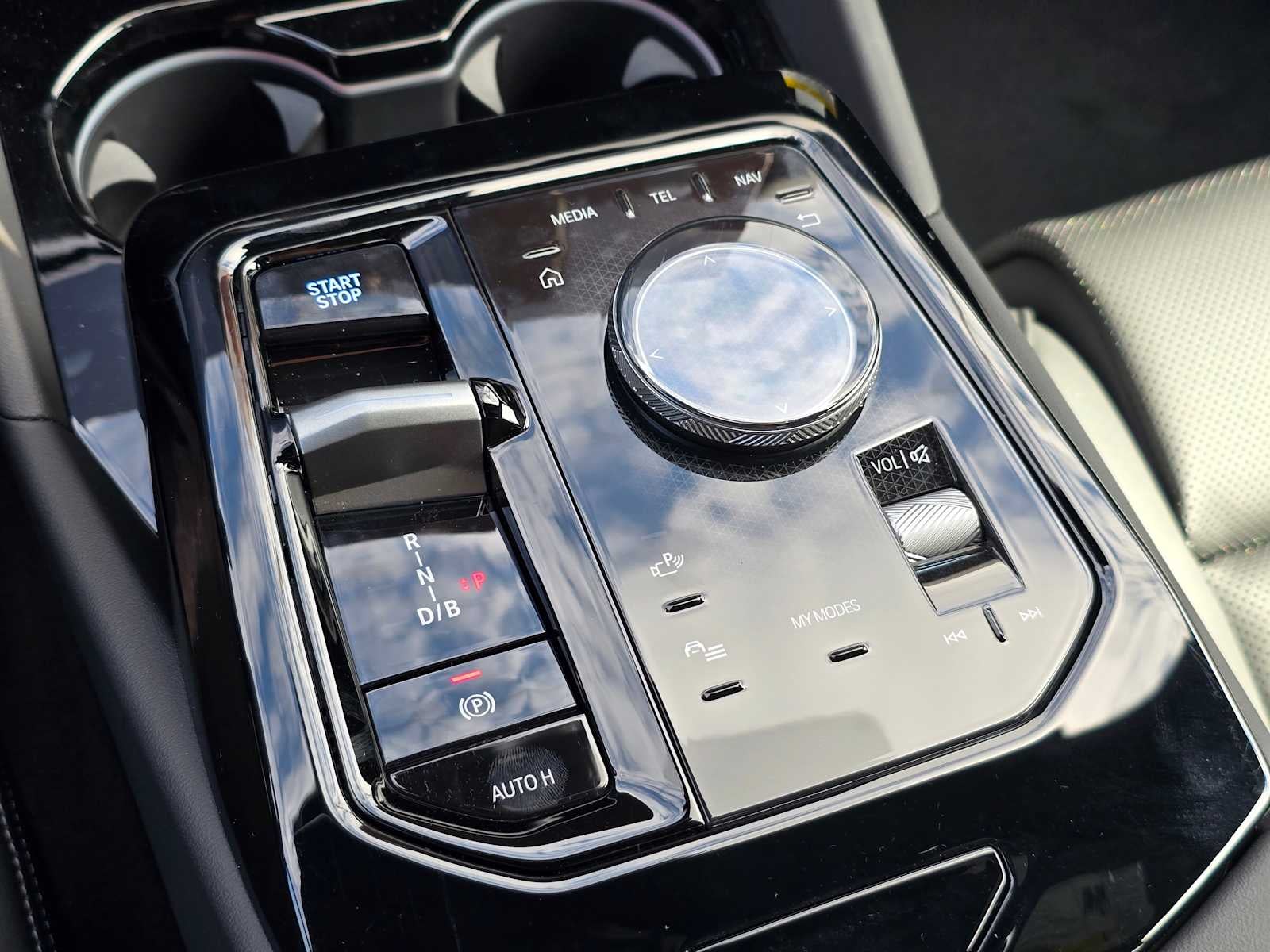 2026 BMW i5 eDrive40