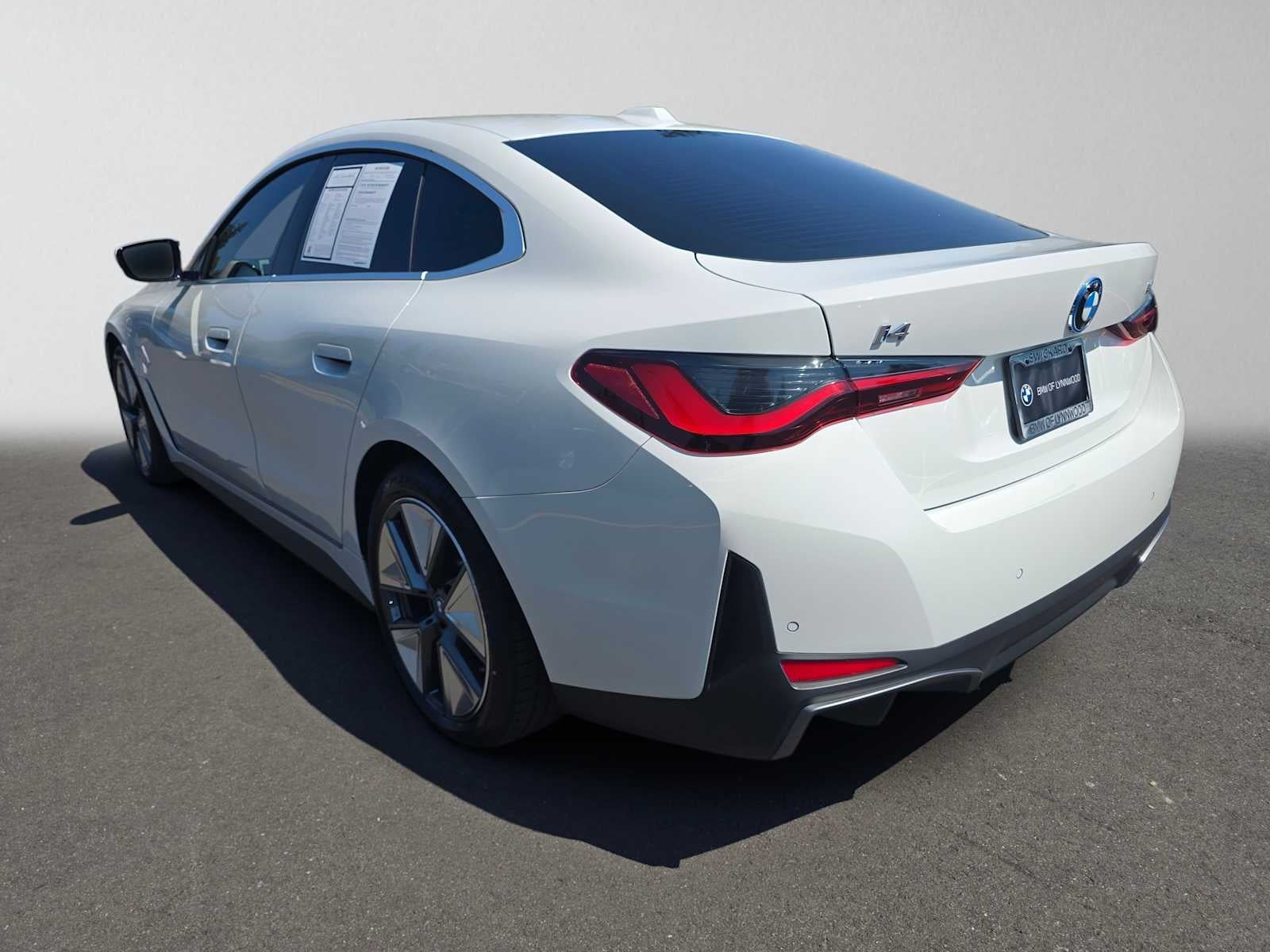 2023 BMW i4 eDrive40
