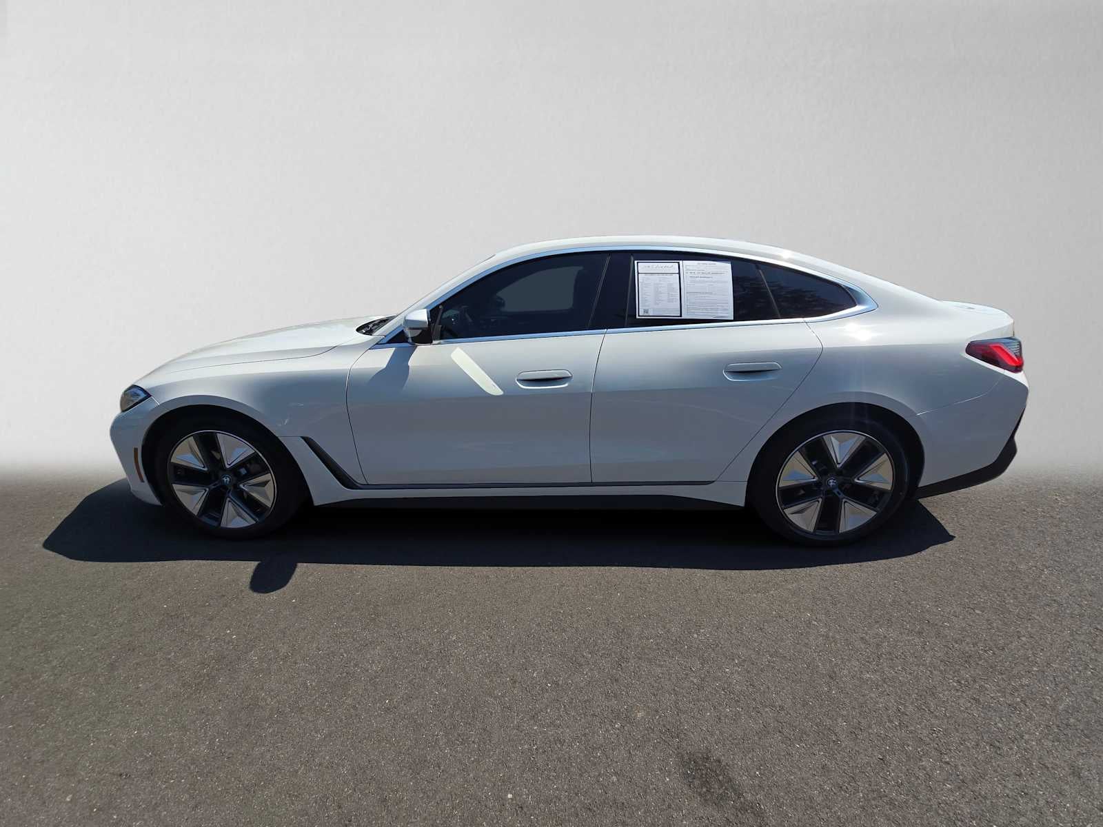 2023 BMW i4 eDrive40