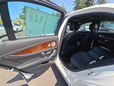 2017 Mercedes-Benz E 300 E 300 Luxury