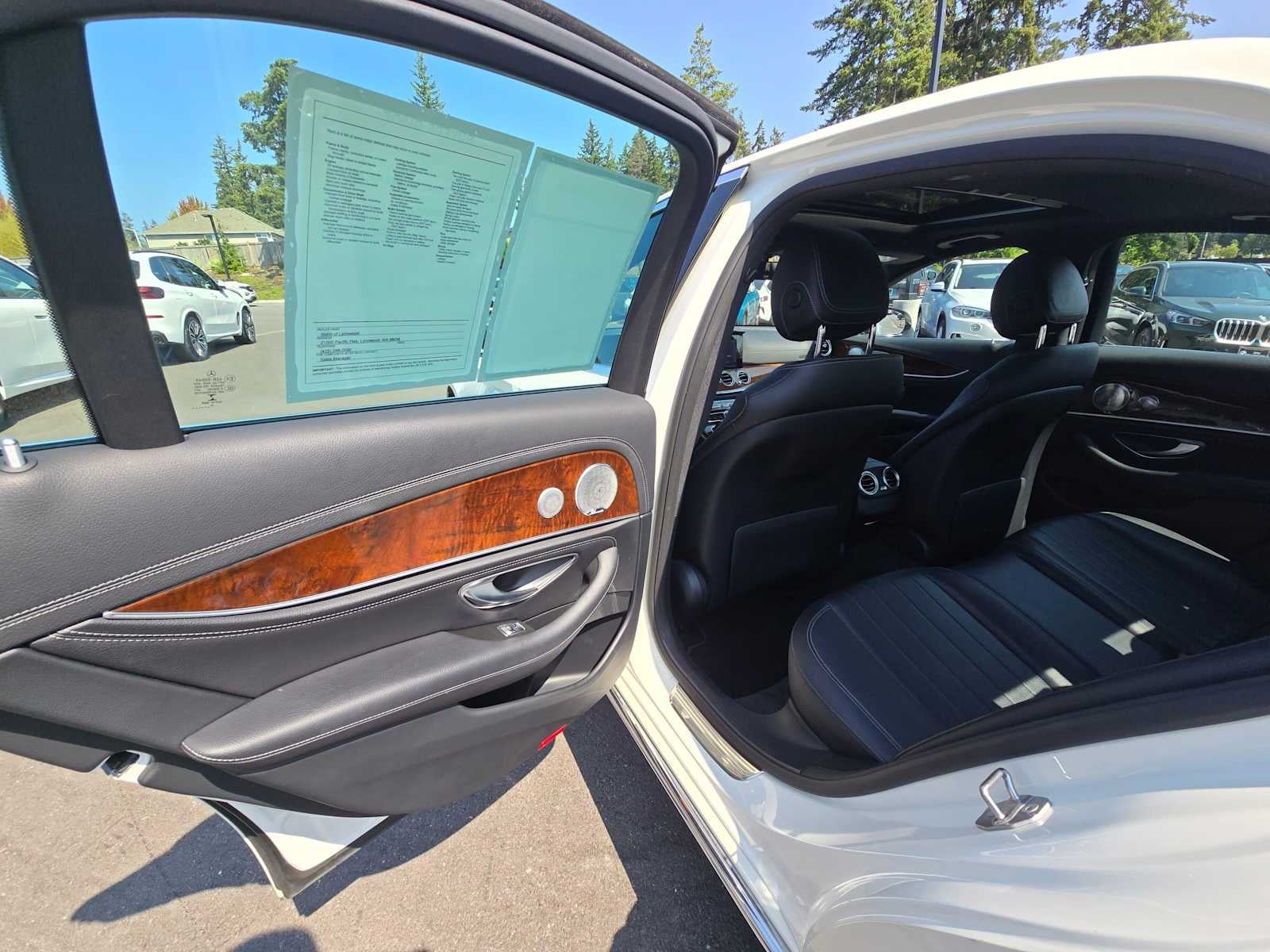 2017 Mercedes-Benz E 300 E 300 Luxury