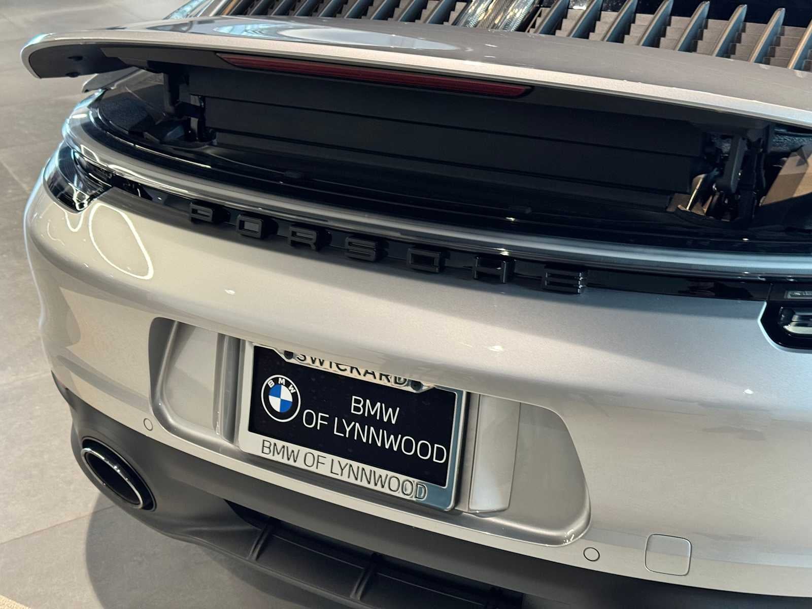 2022 Porsche 911 Carrera 4 GTS