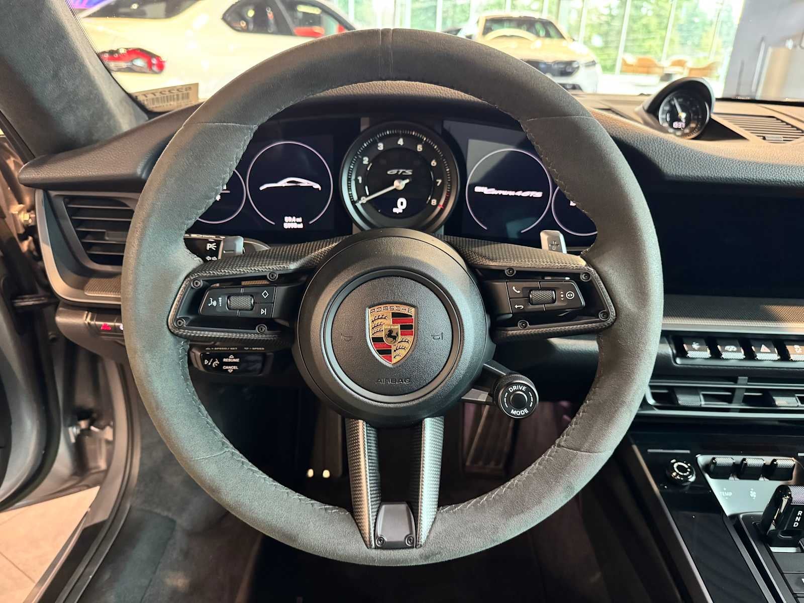 2022 Porsche 911 Carrera 4 GTS