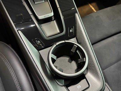 2022 Porsche 911 Carrera 4 GTS