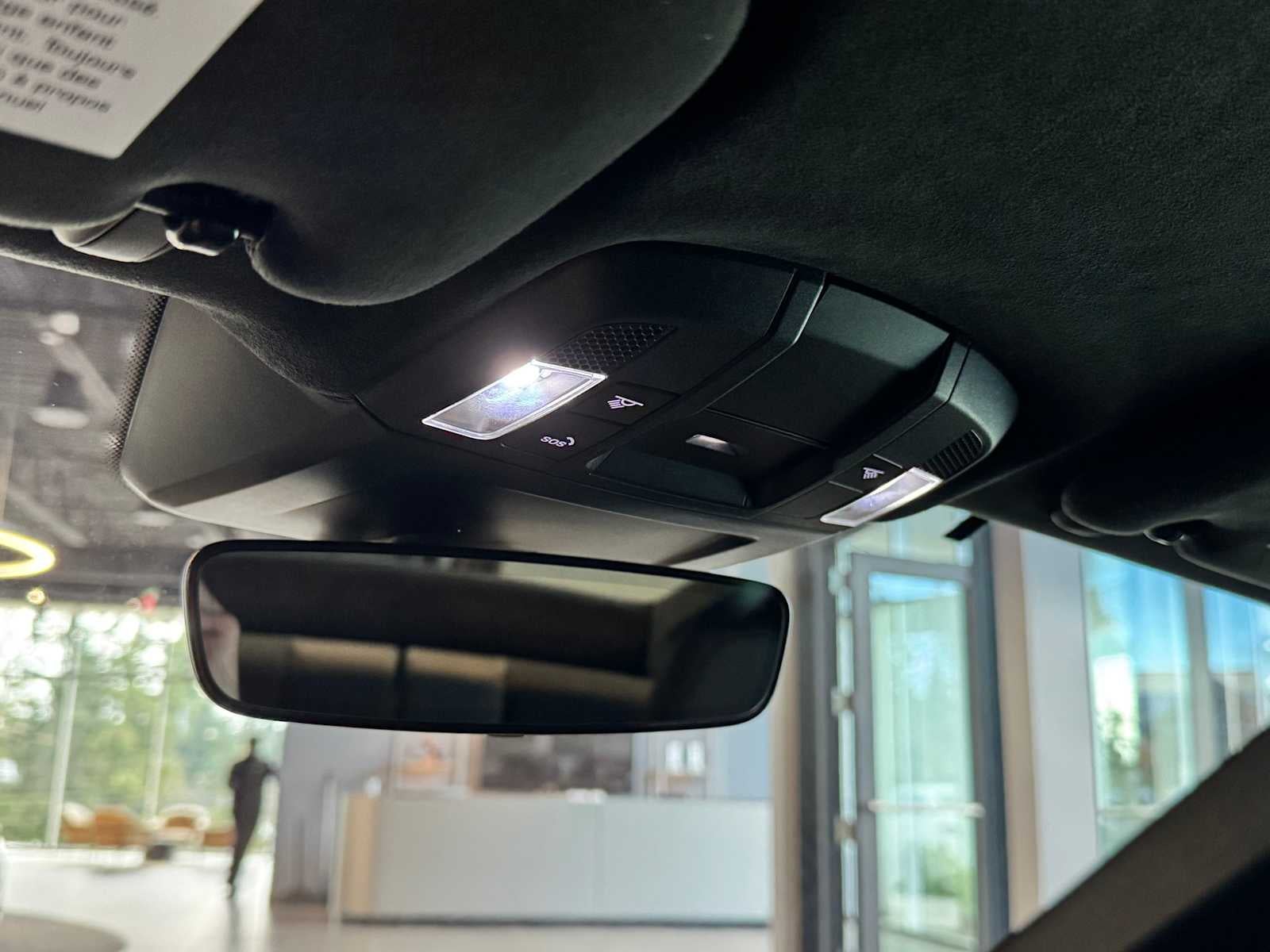 2022 Porsche 911 Carrera 4 GTS