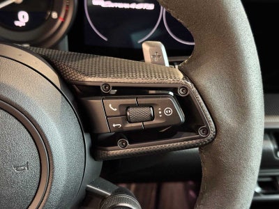 2022 Porsche 911 Carrera 4 GTS