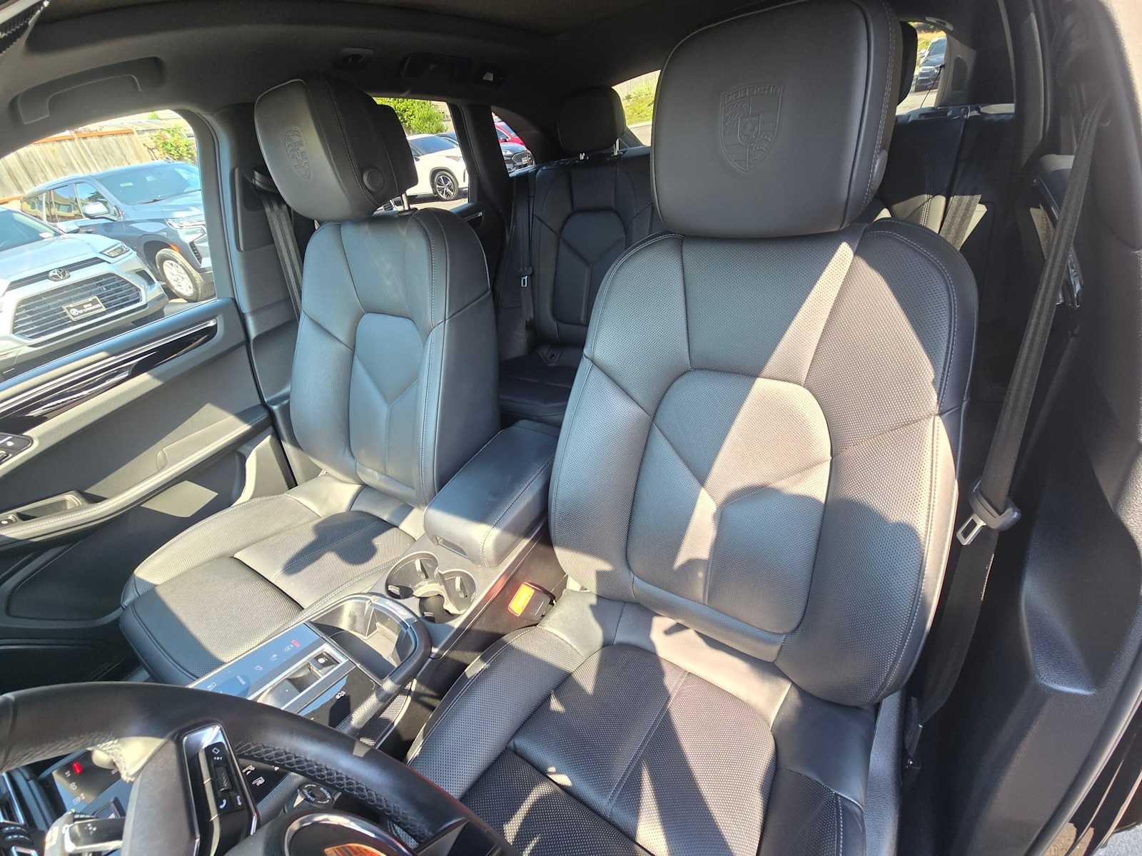 2024 Porsche Macan AWD