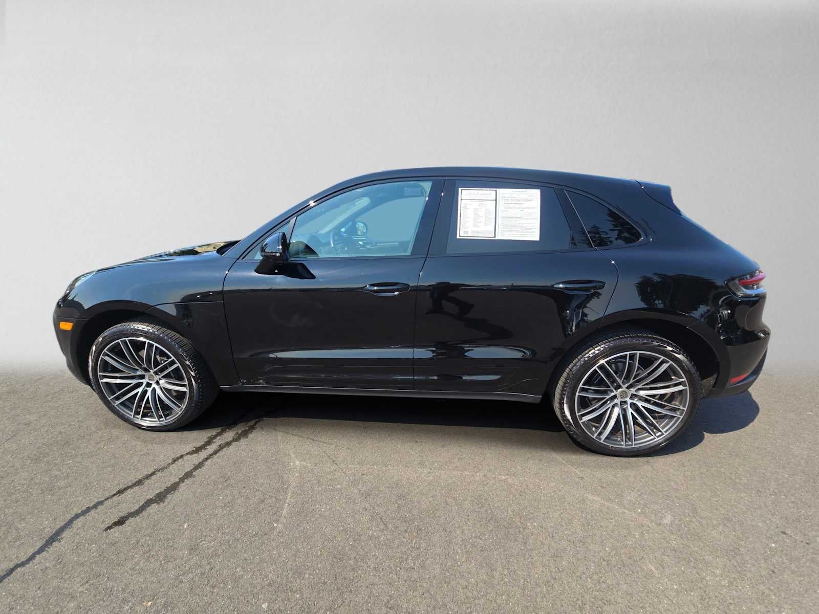 2024 Porsche Macan AWD