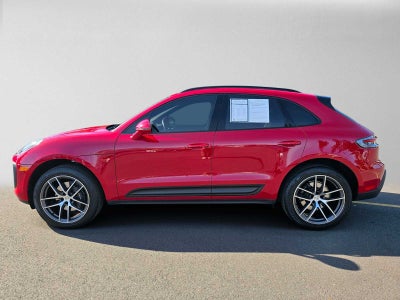 2023 Porsche Macan AWD
