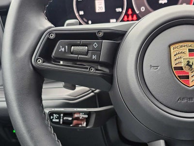 2025 Porsche Cayenne GTS