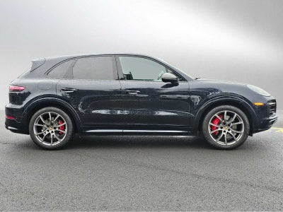 2023 Porsche Cayenne GTS