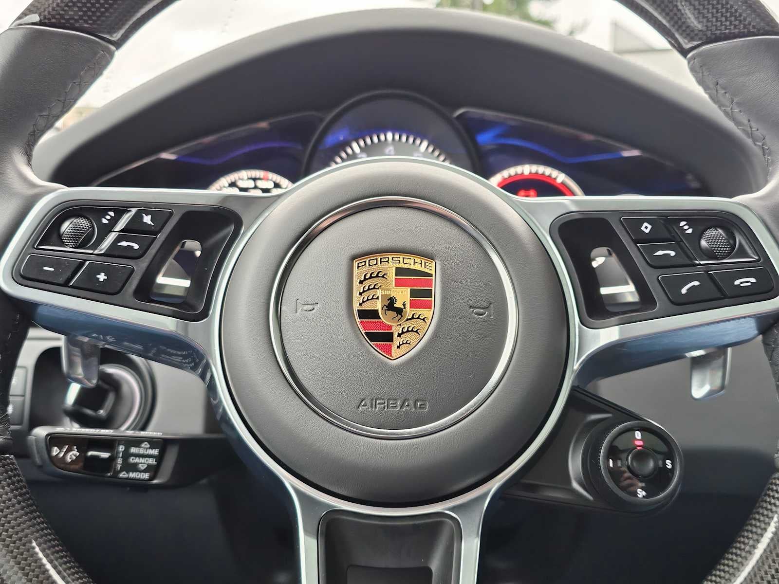 2023 Porsche Cayenne GTS