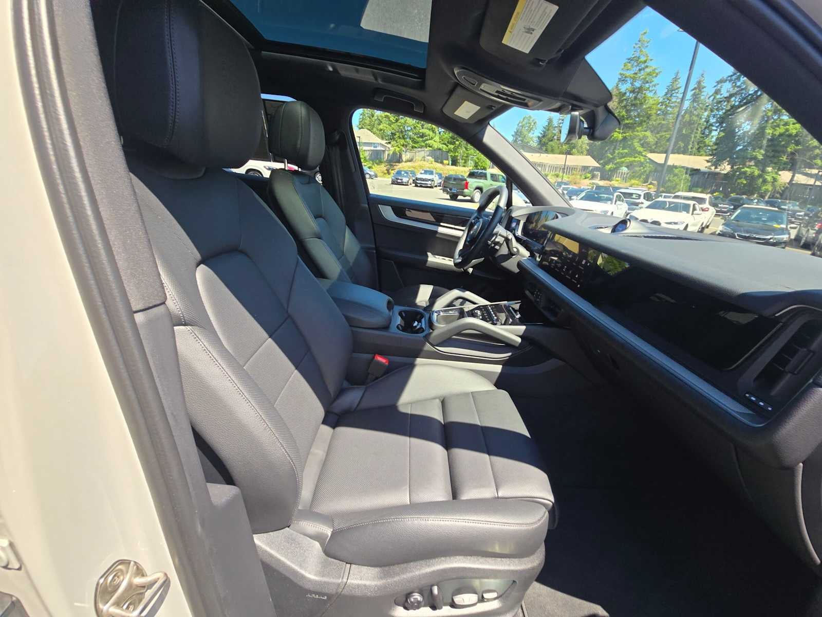 2025 Porsche Cayenne S