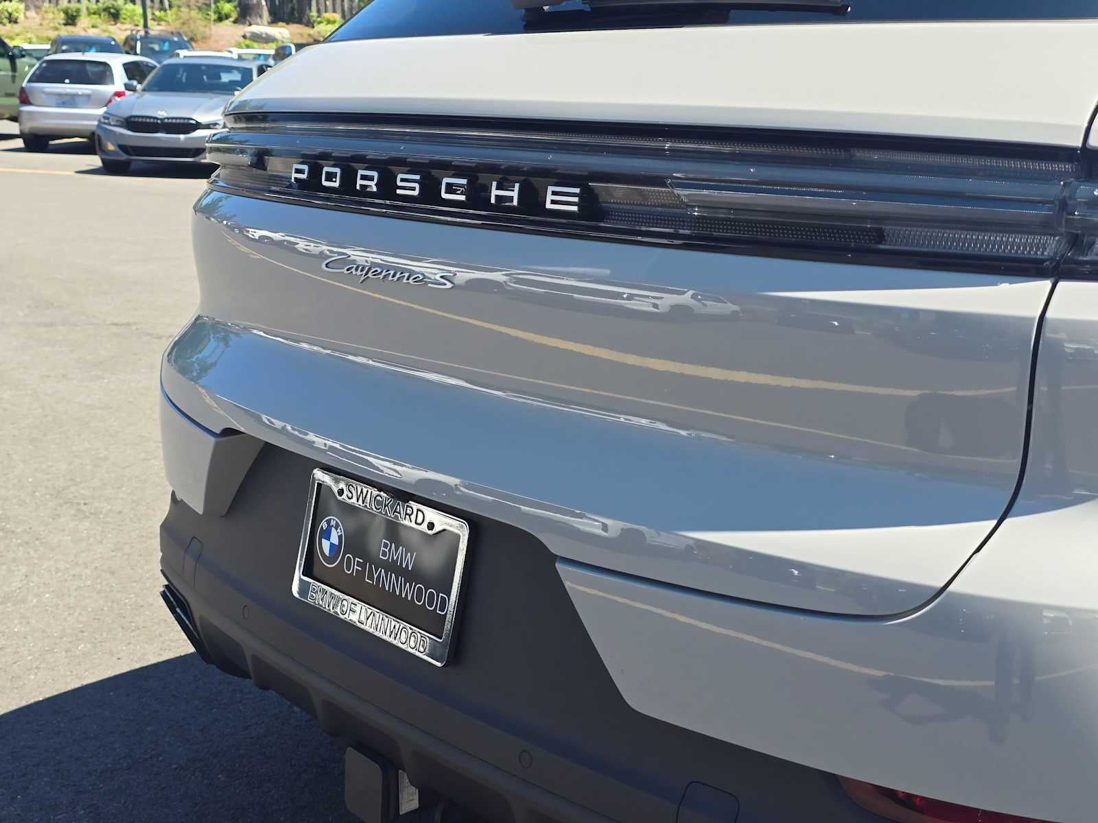 2025 Porsche Cayenne S