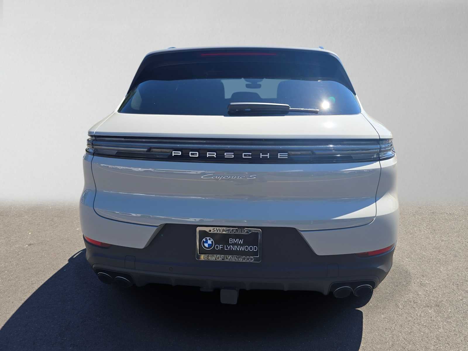 2025 Porsche Cayenne S