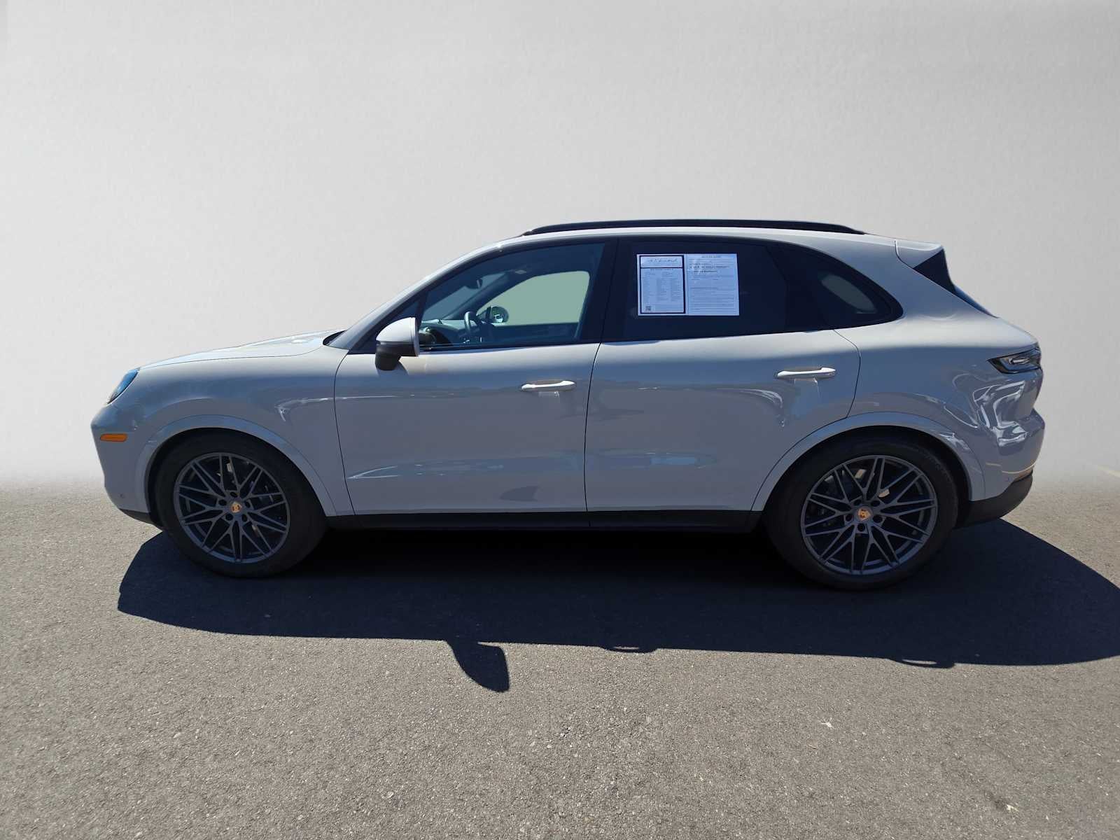 2025 Porsche Cayenne S