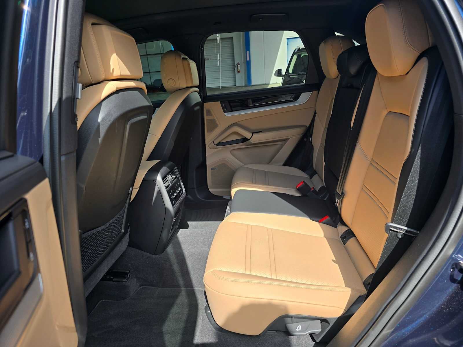 2024 Porsche Cayenne S E-Hybrid