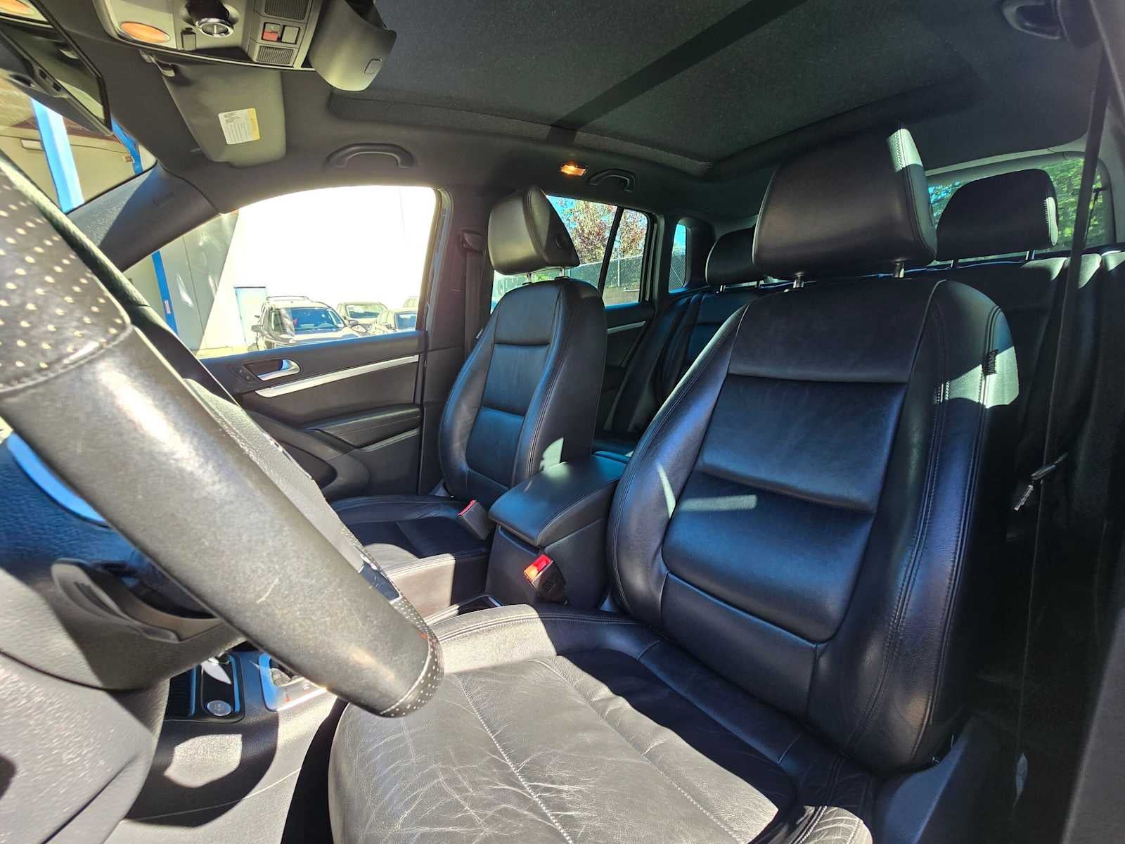 2014 Volkswagen Tiguan R-Line